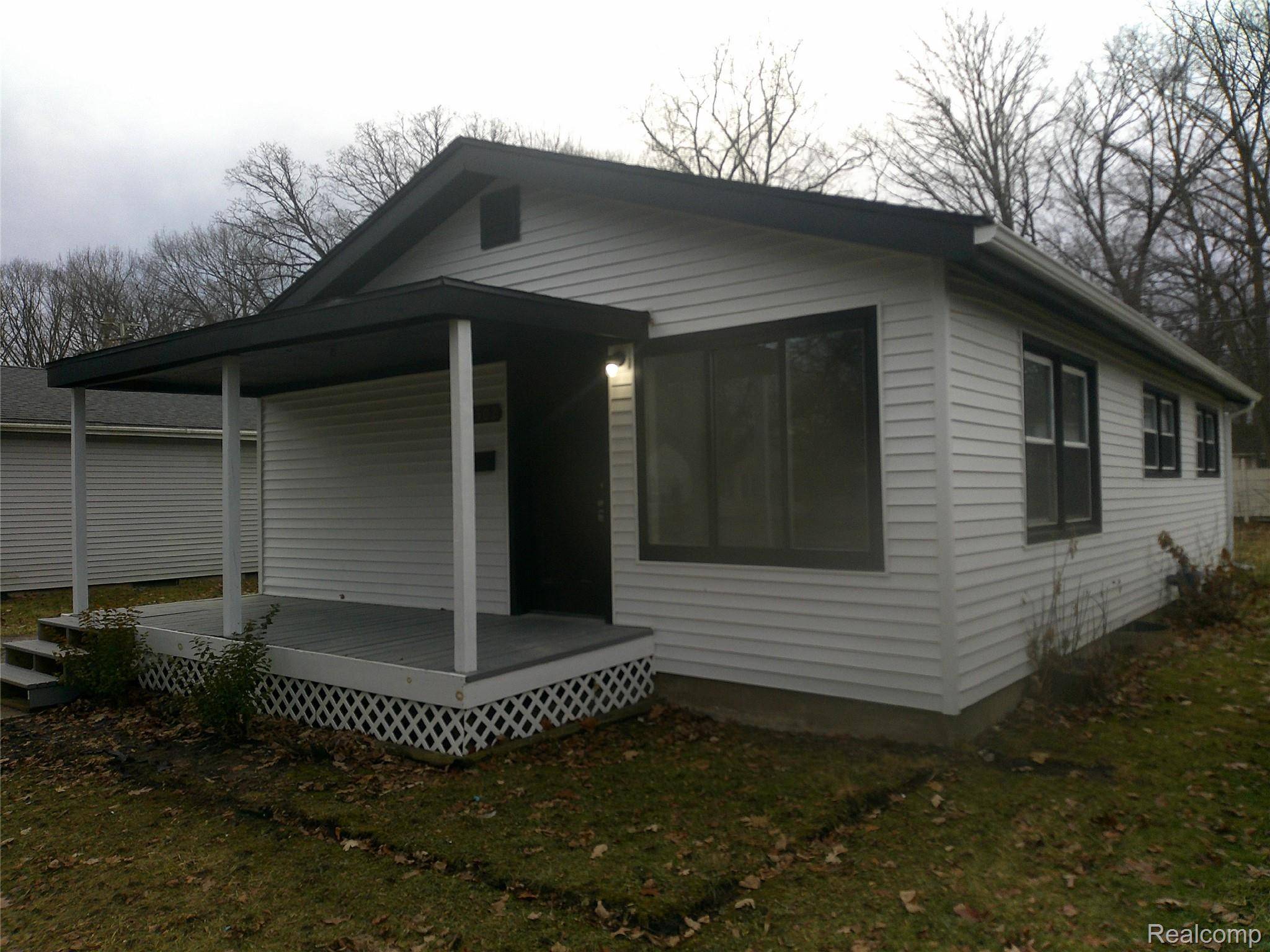 Flint, MI 48507,4502 Huckleberry LN