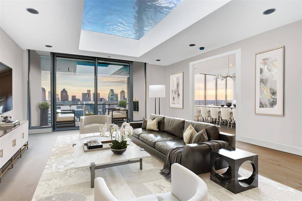 Dallas, TX 75201,3130 N Harwood Street #3202