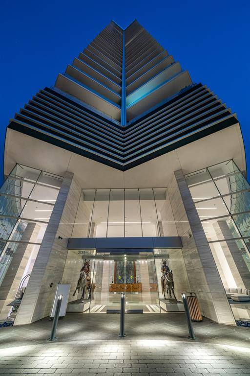 Dallas, TX 75201,3130 N Harwood Street #2403