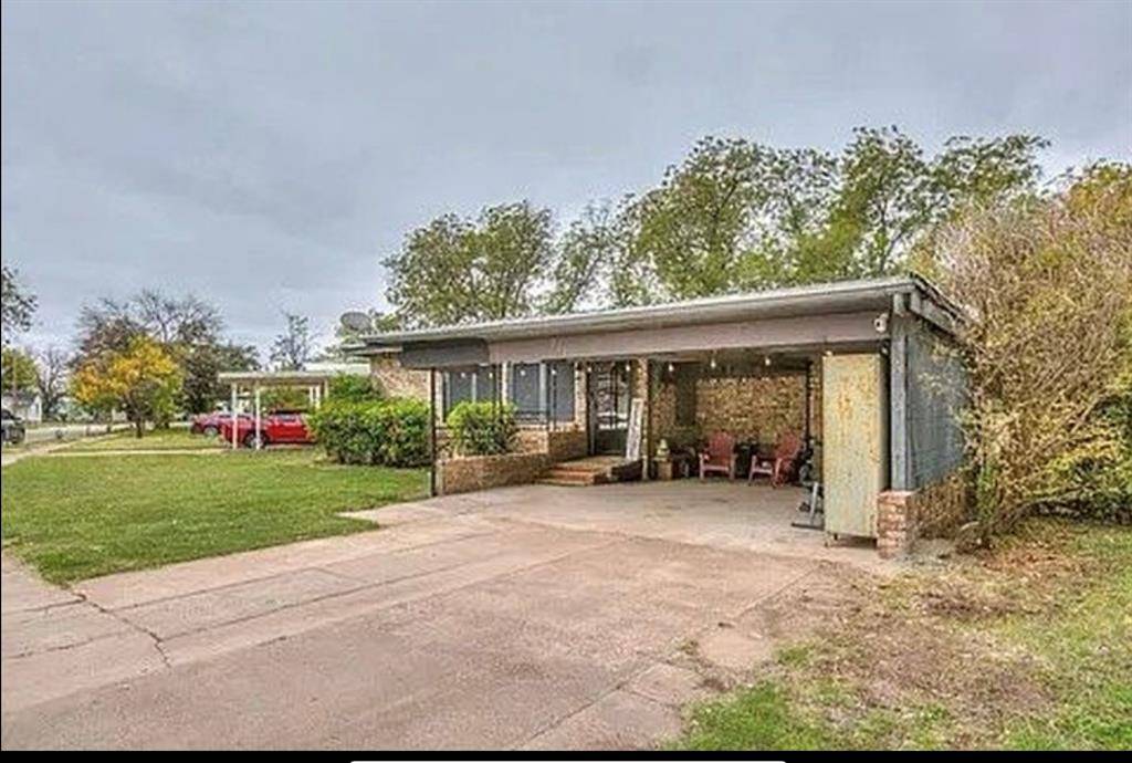 Winters, TX 79567,211 Paloma Street