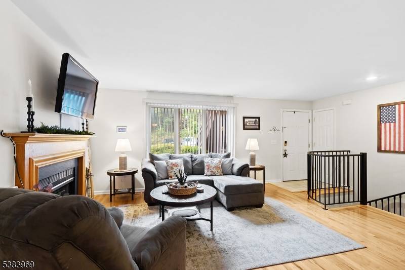 Vernon Twp., NJ 07462,5 Port Royal Dr #7