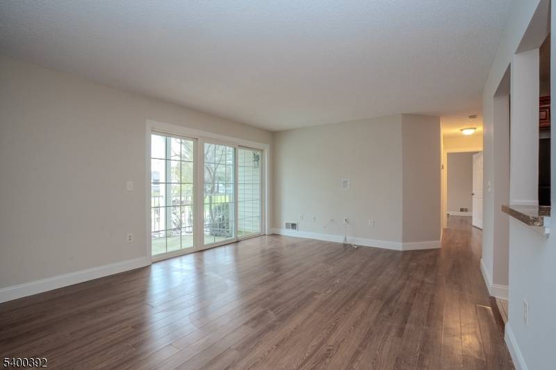 Franklin Twp., NJ 08823,22 Amberly Ct