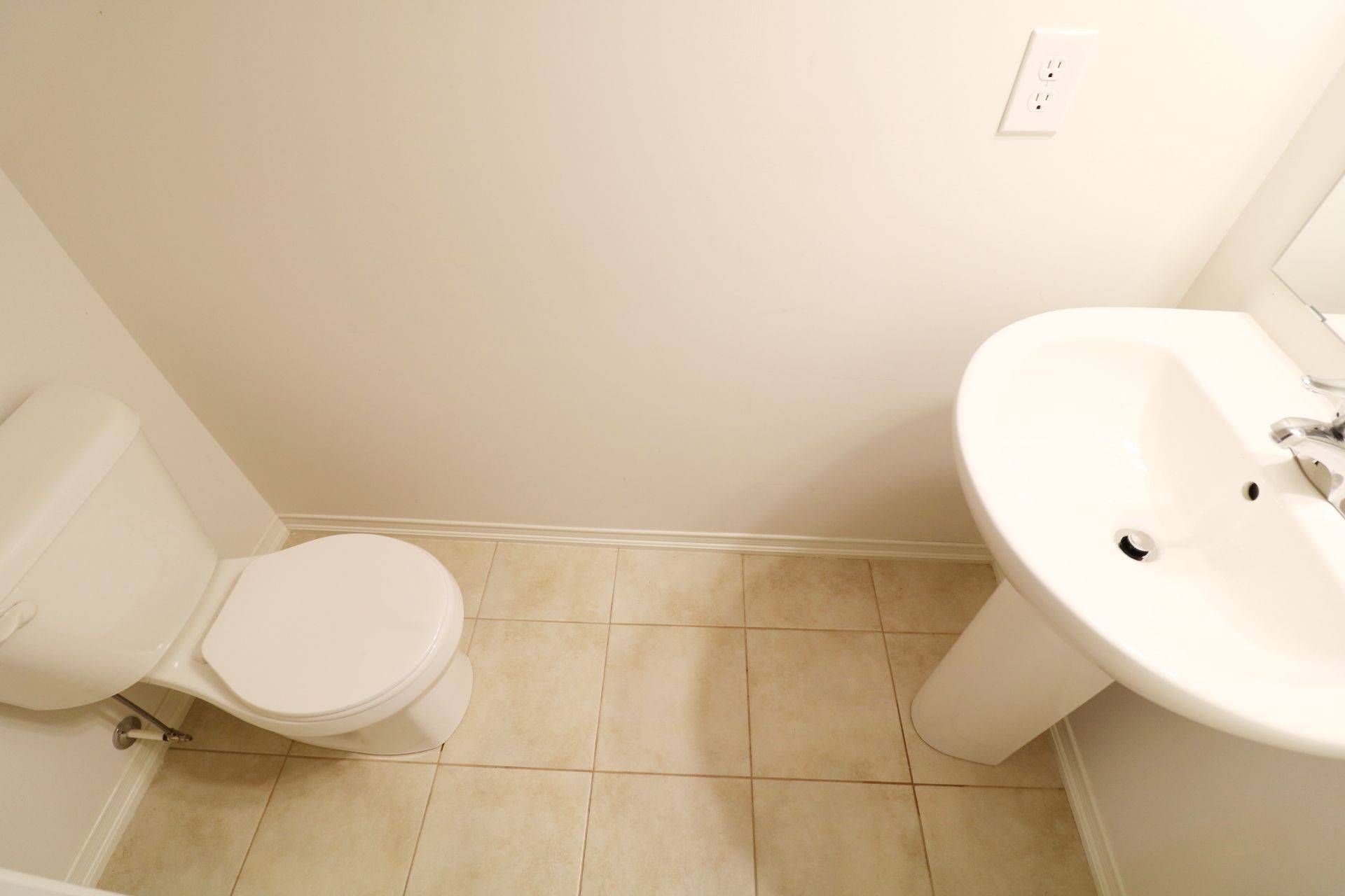 Oshawa, ON L1L 0K8,2309 Chevron Prince PATH