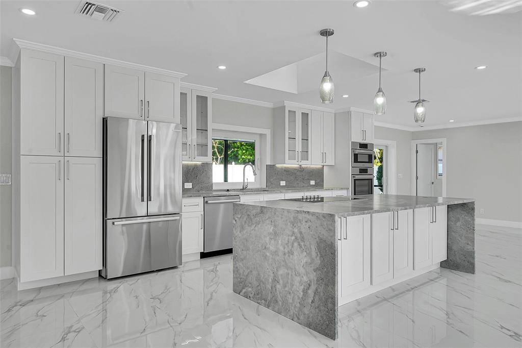 Singer Island, FL 33404,1190 Dolphin Road