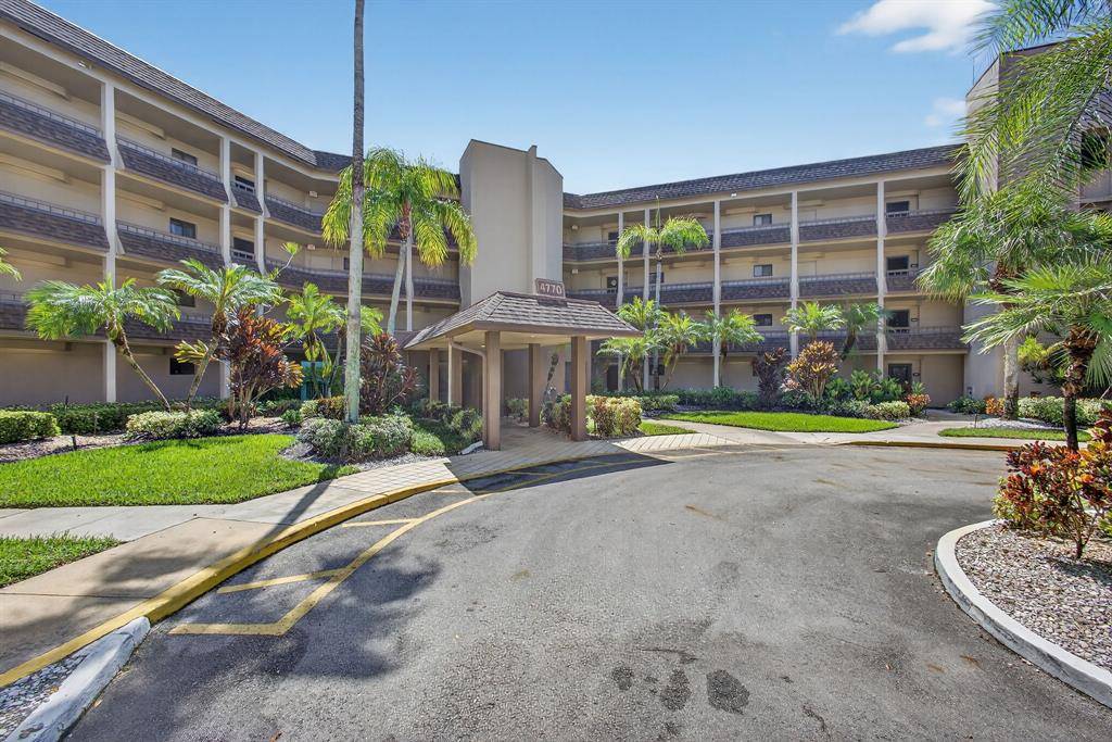 Lake Worth, FL 33467,4770 Fountains Dr #104