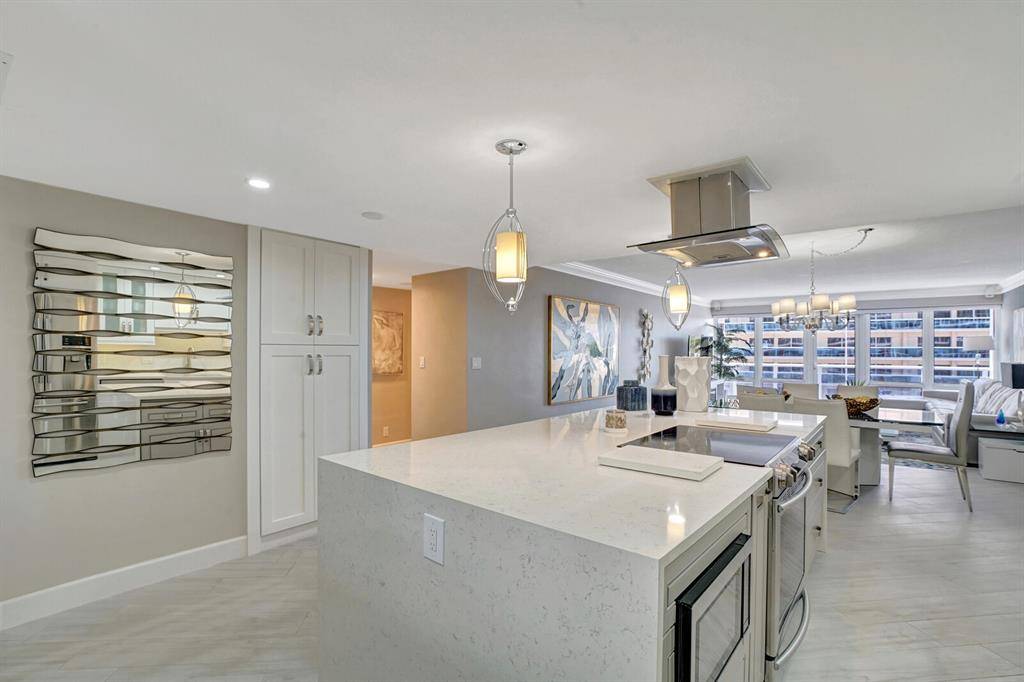 Fort Lauderdale, FL 33308,4100 Galt Ocean Dr #305