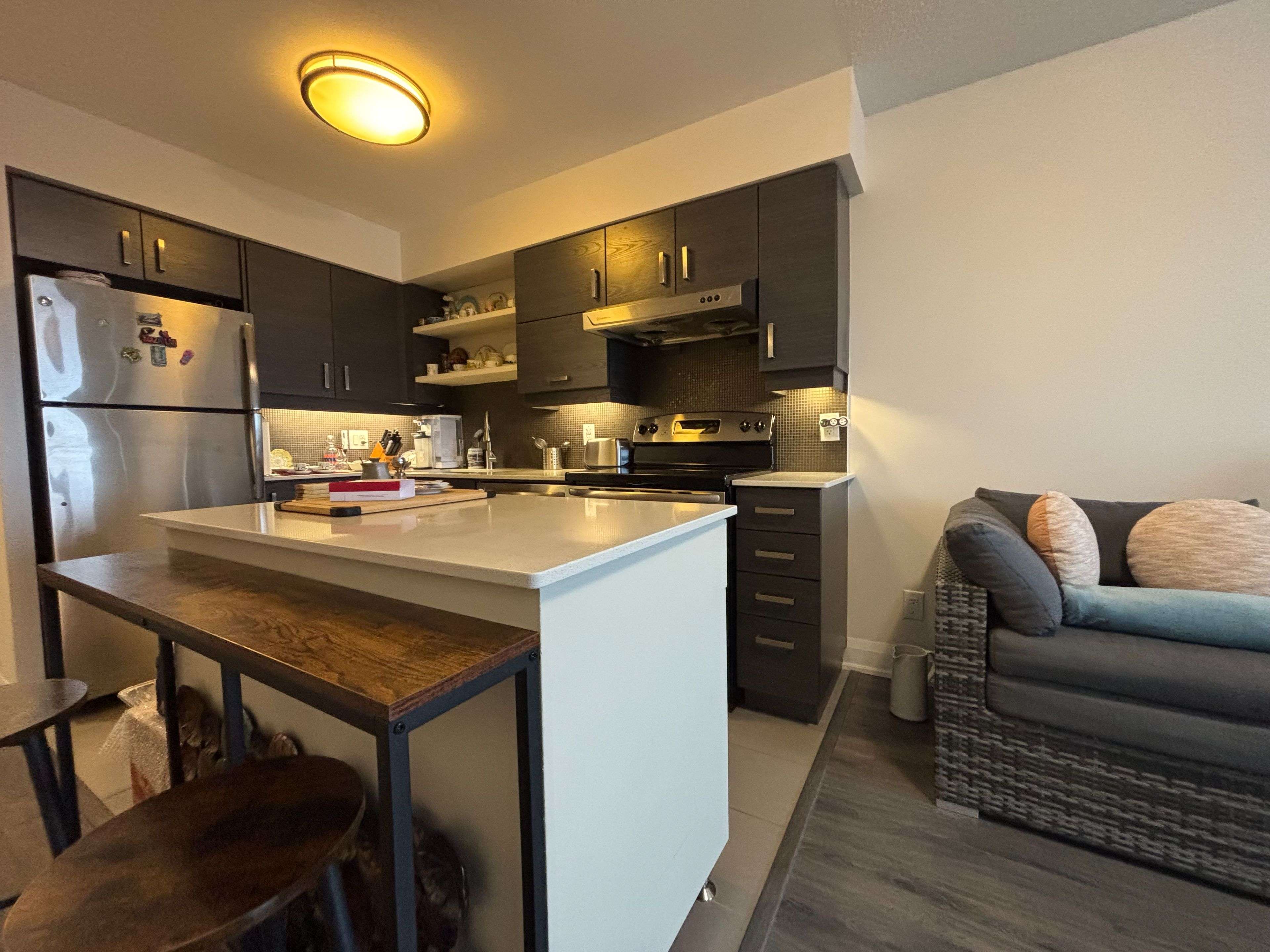 Markham, ON L3R 9W1,8200 Birchmount RD #1503