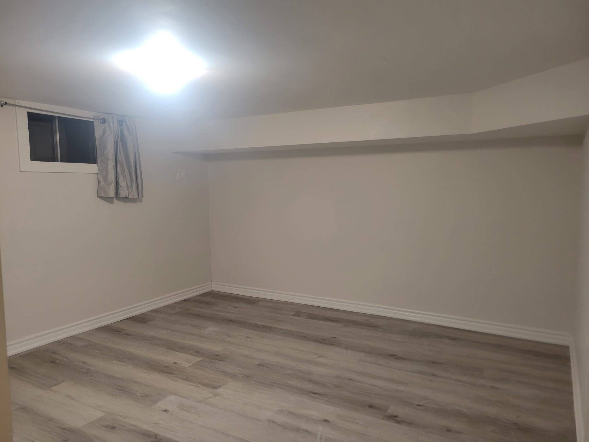 Richmond Hill, ON L4C 2W3,307 Axminster DR #Basment