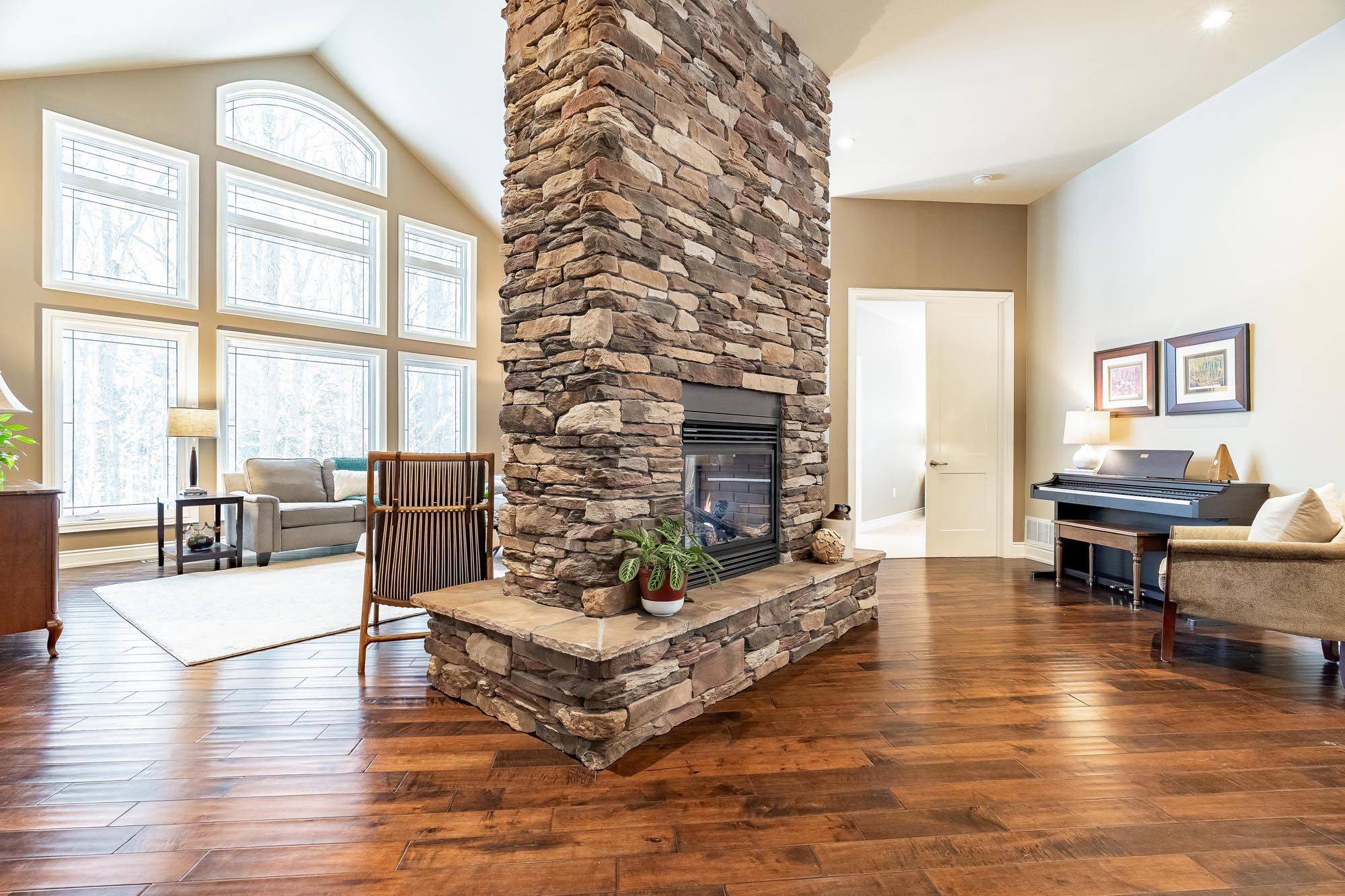 Springwater, ON L9X 1V5,1209 Seadon RD