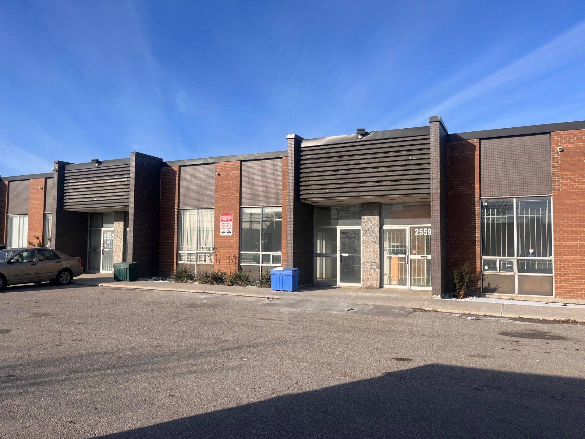 Mississauga, ON L4T 1G1,2553 Drew RD