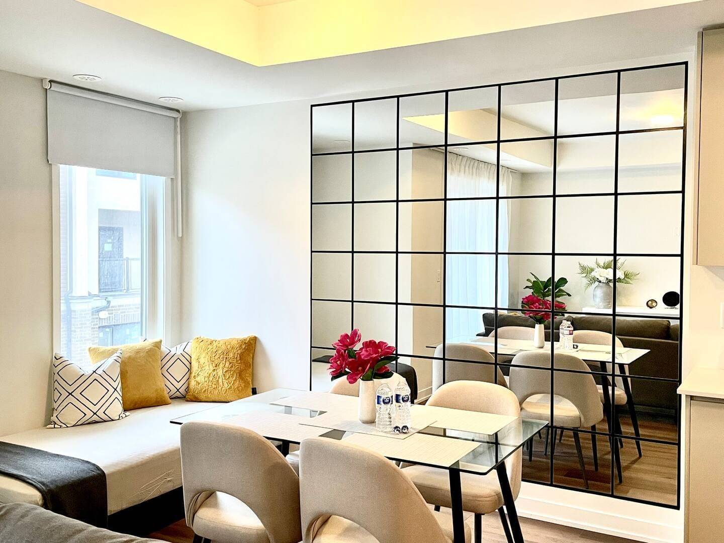 Mississauga, ON L5L 5T3,3556 Colonial DR #8