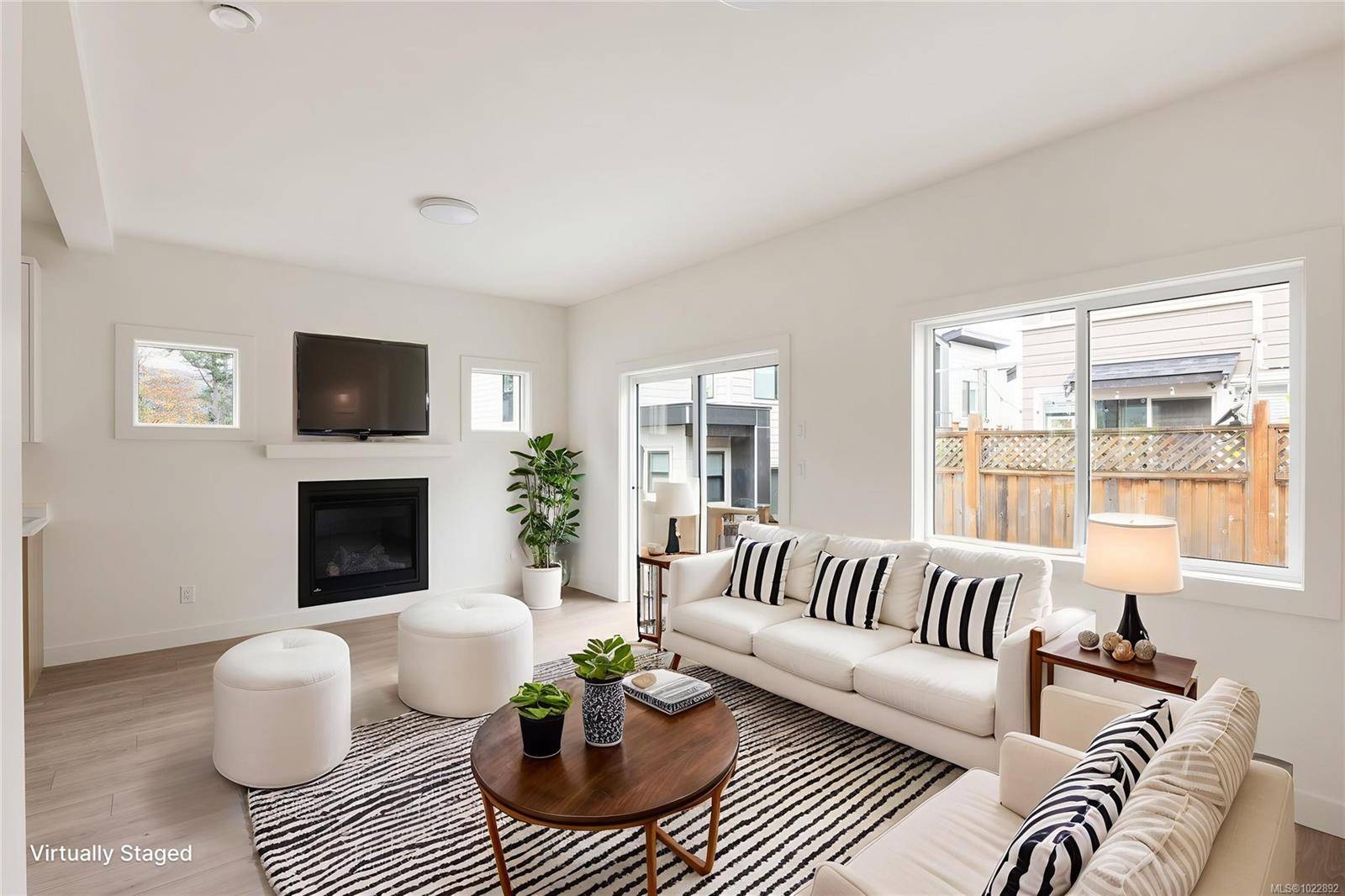 Langford, BC V9C 0J9,924 Rosefinch Pl