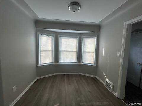 Berkley, MI 48072,2438 Columbia RD