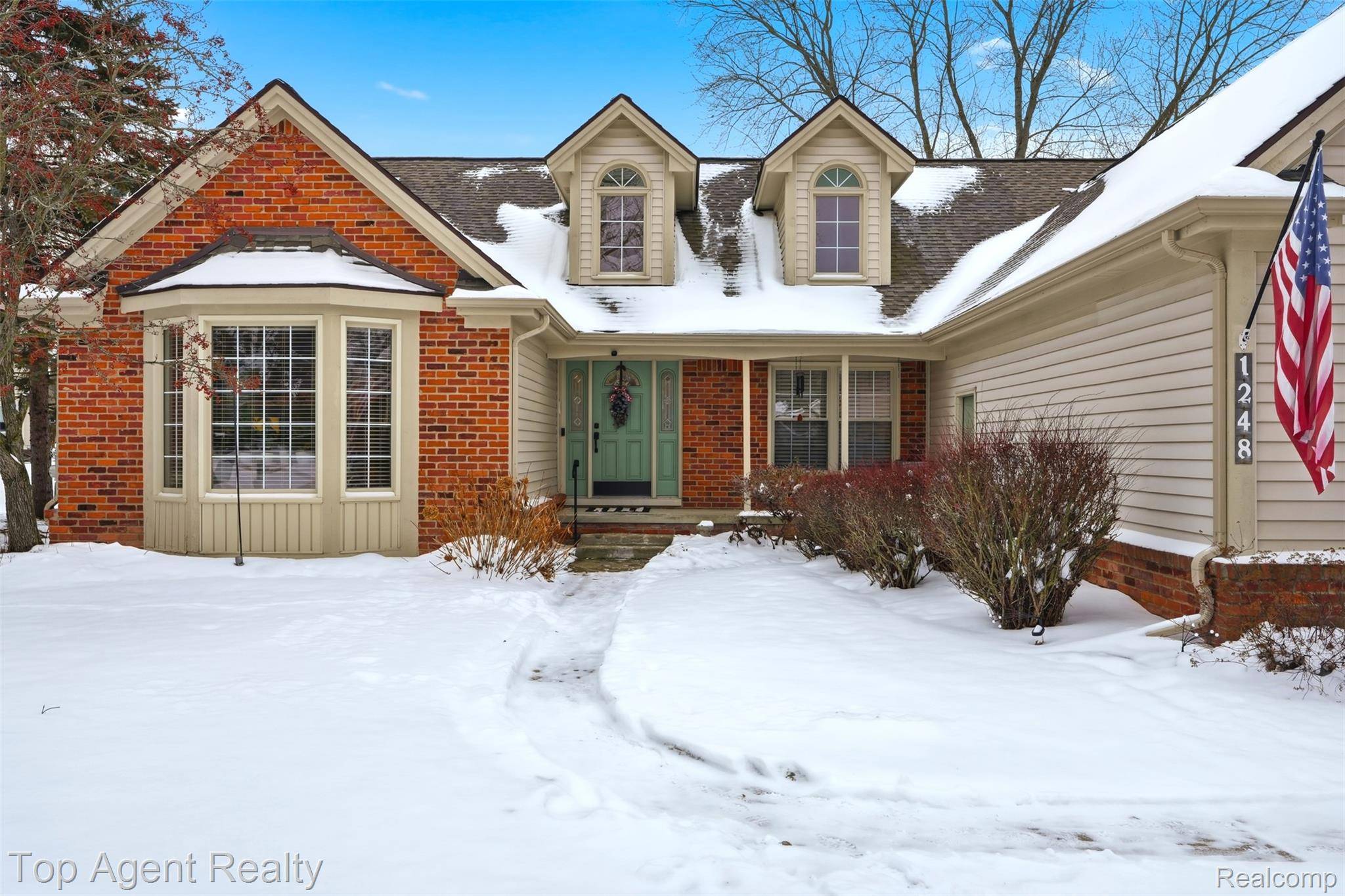 Lake Orion, MI 48362,1248 Ridgeview CIR