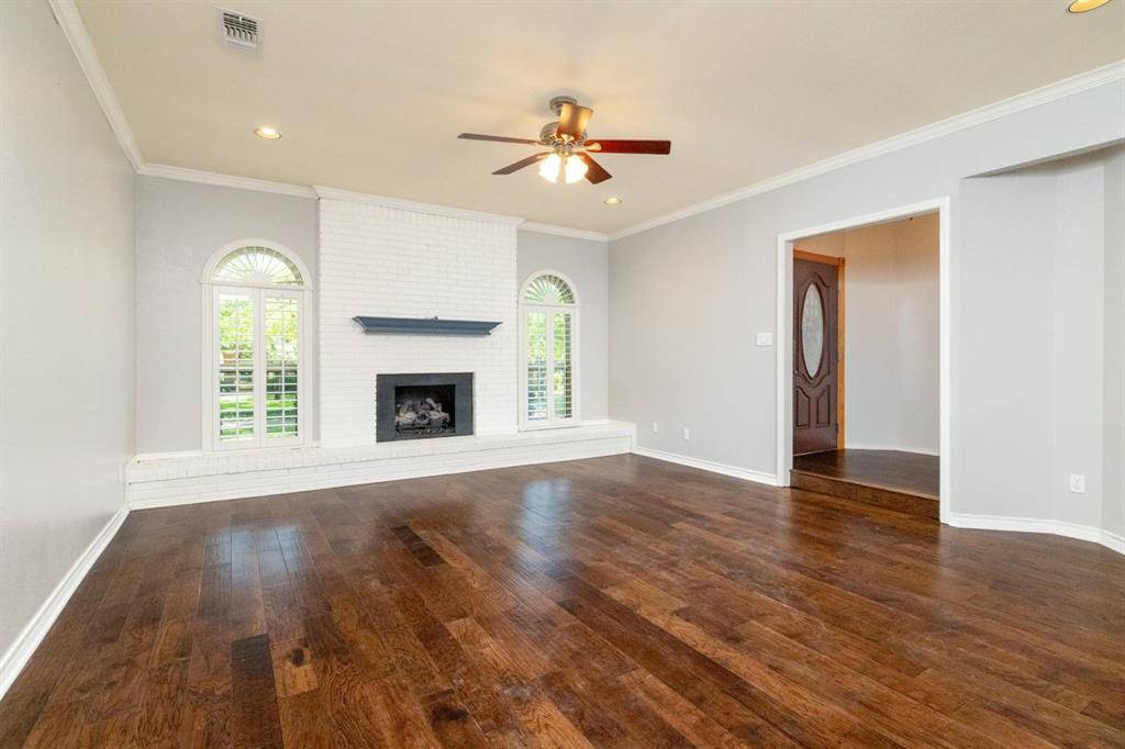 North Richland Hills, TX 76182,6505 Parkway Avenue