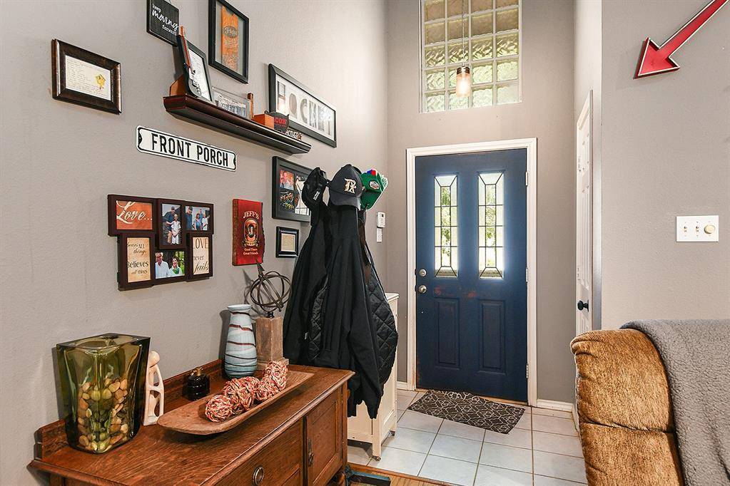 Arlington, TX 76017,5924 Canberra Lane