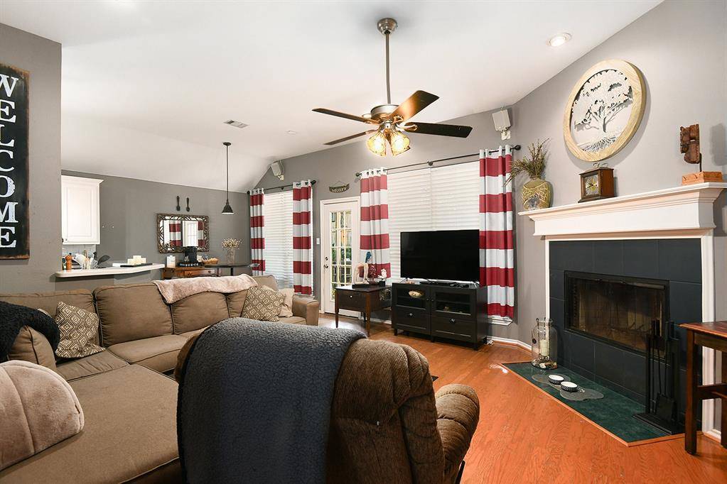 Arlington, TX 76017,5924 Canberra Lane