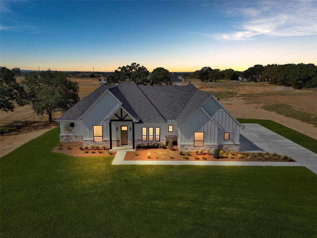 Azle, TX 76020,1037 Arbor Vista
