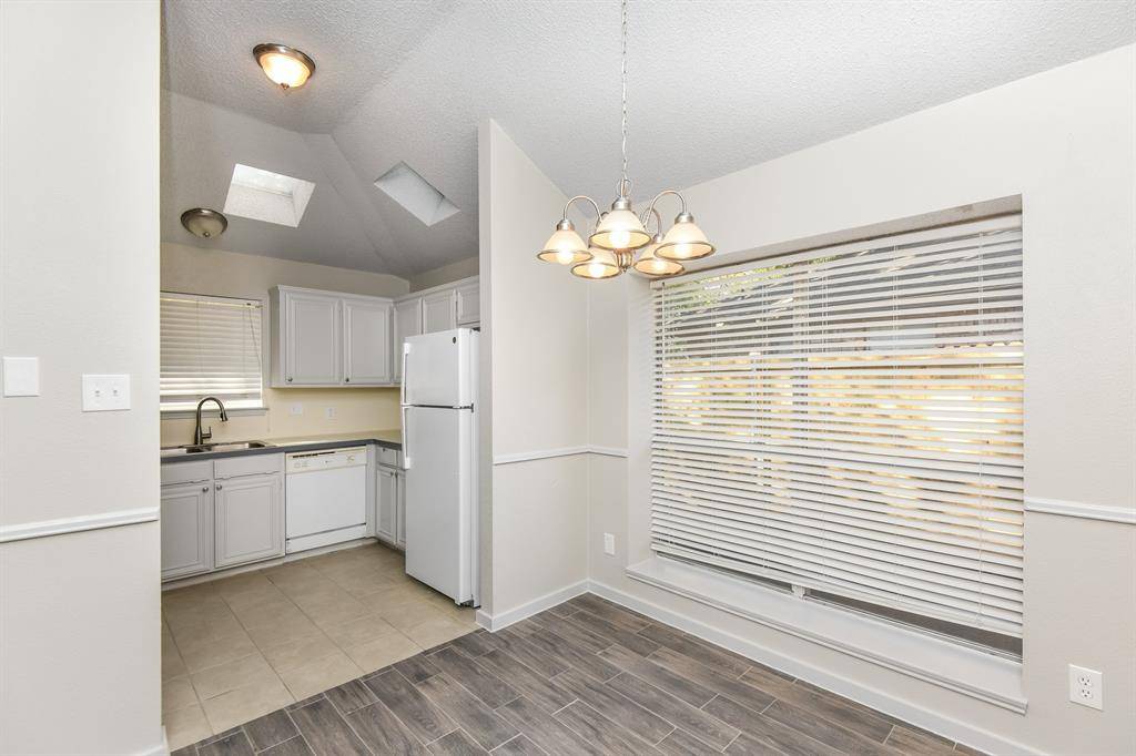 Arlington, TX 76001,914 Pierce Arrow Drive