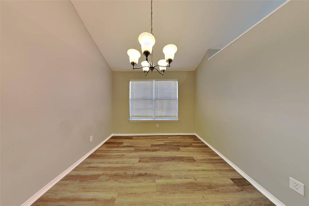 Arlington, TX 76001,2805 Monthaven Drive