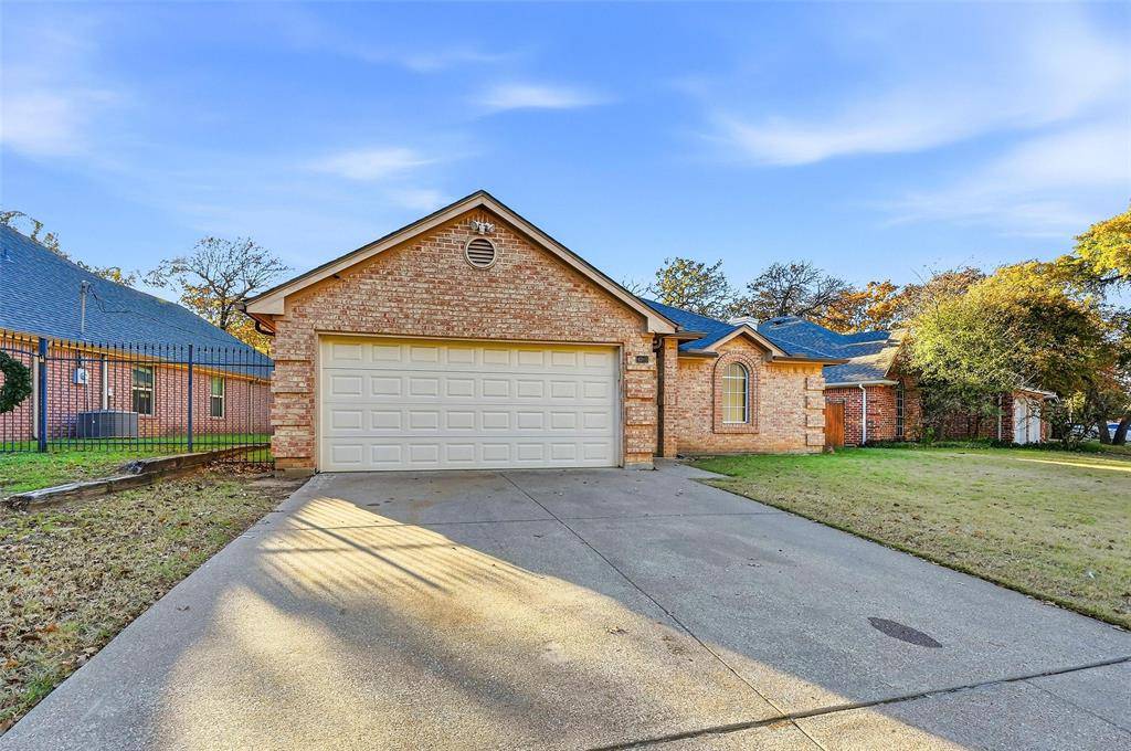 Arlington, TX 76017,4912 Arborgate Drive