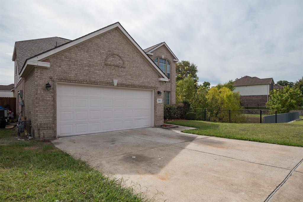 Garland, TX 75043,3614 English Oak Drive