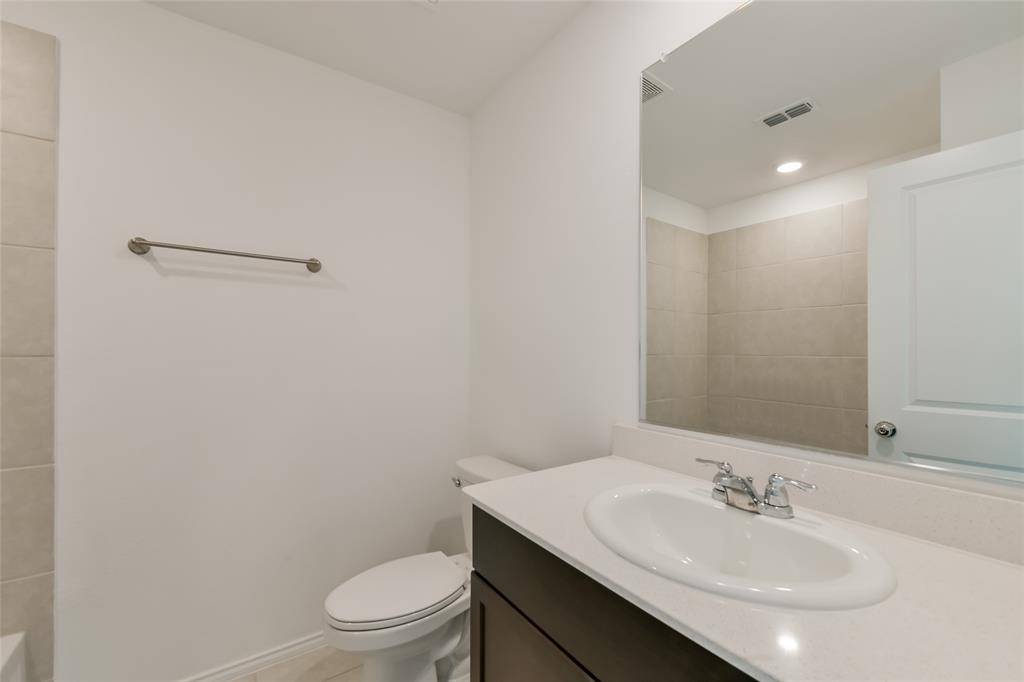 Fort Worth, TX 76052,340 Dry Canyon Way