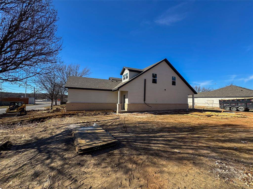 Sherman, TX 75090,411/ 413 W Dulin Street