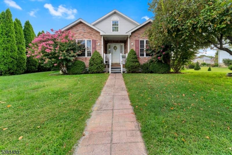 Phillipsburg Town, NJ 08865,930 Wilbur Ave