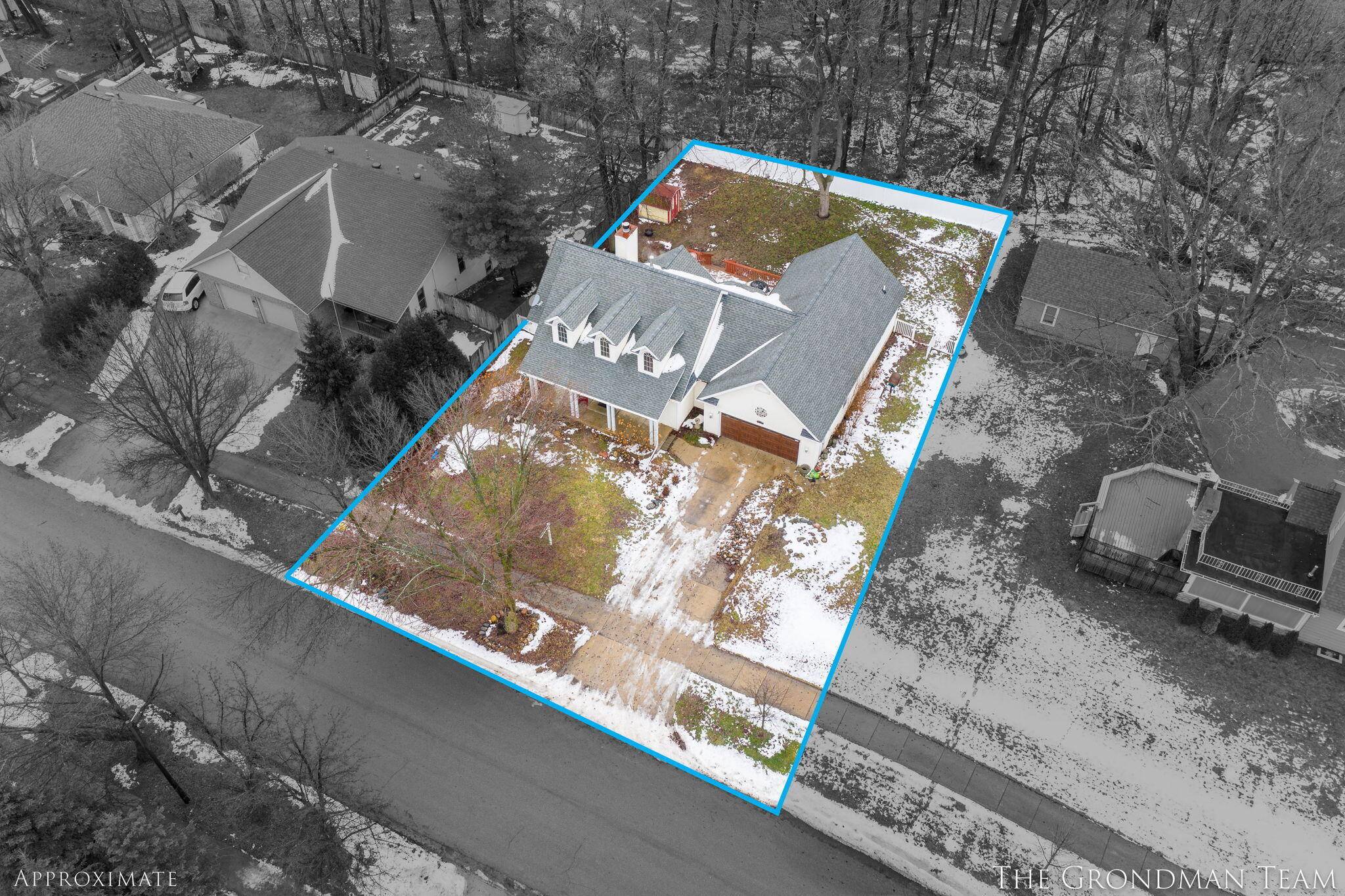 Holland, MI 49423,975 Songbird LN