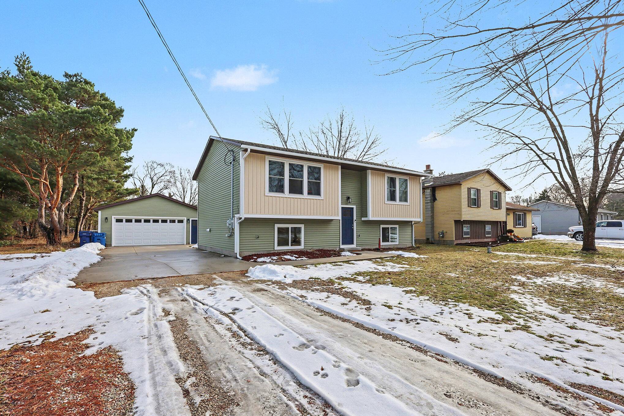 Norton Shores, MI 49444,3962 Taylor ST