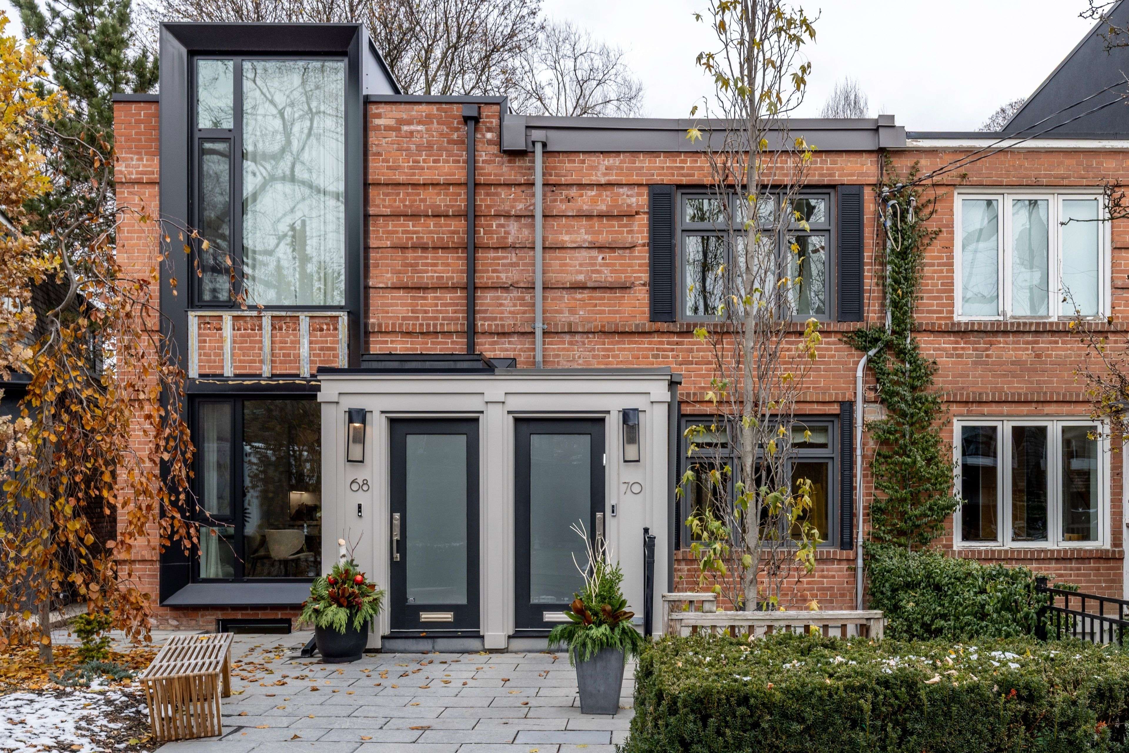 Toronto C09, ON M4T 1B4,70 Summerhill GDNS