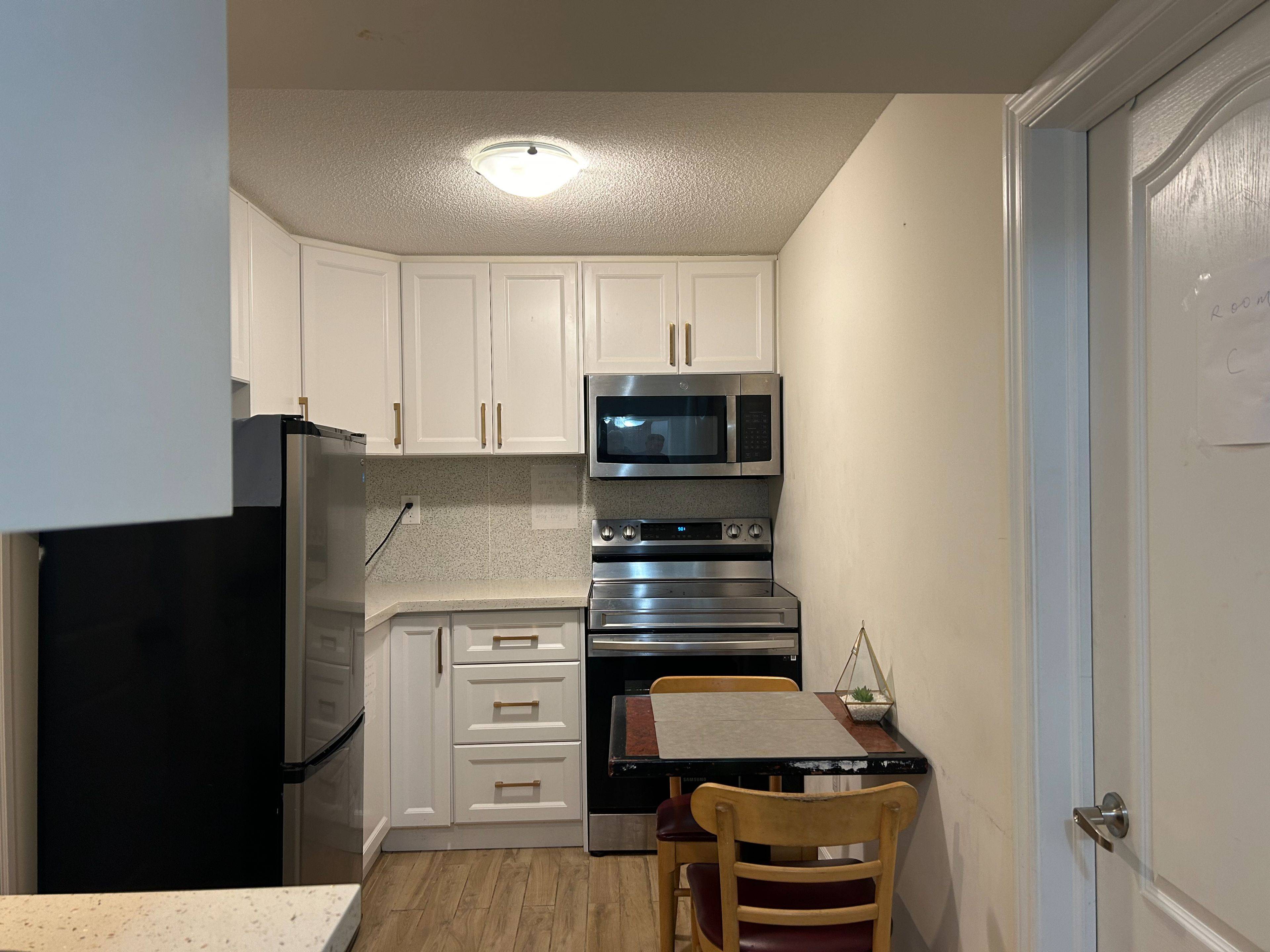 Toronto E10, ON M1E 2T1,15 Wildflower WAY #Unit C