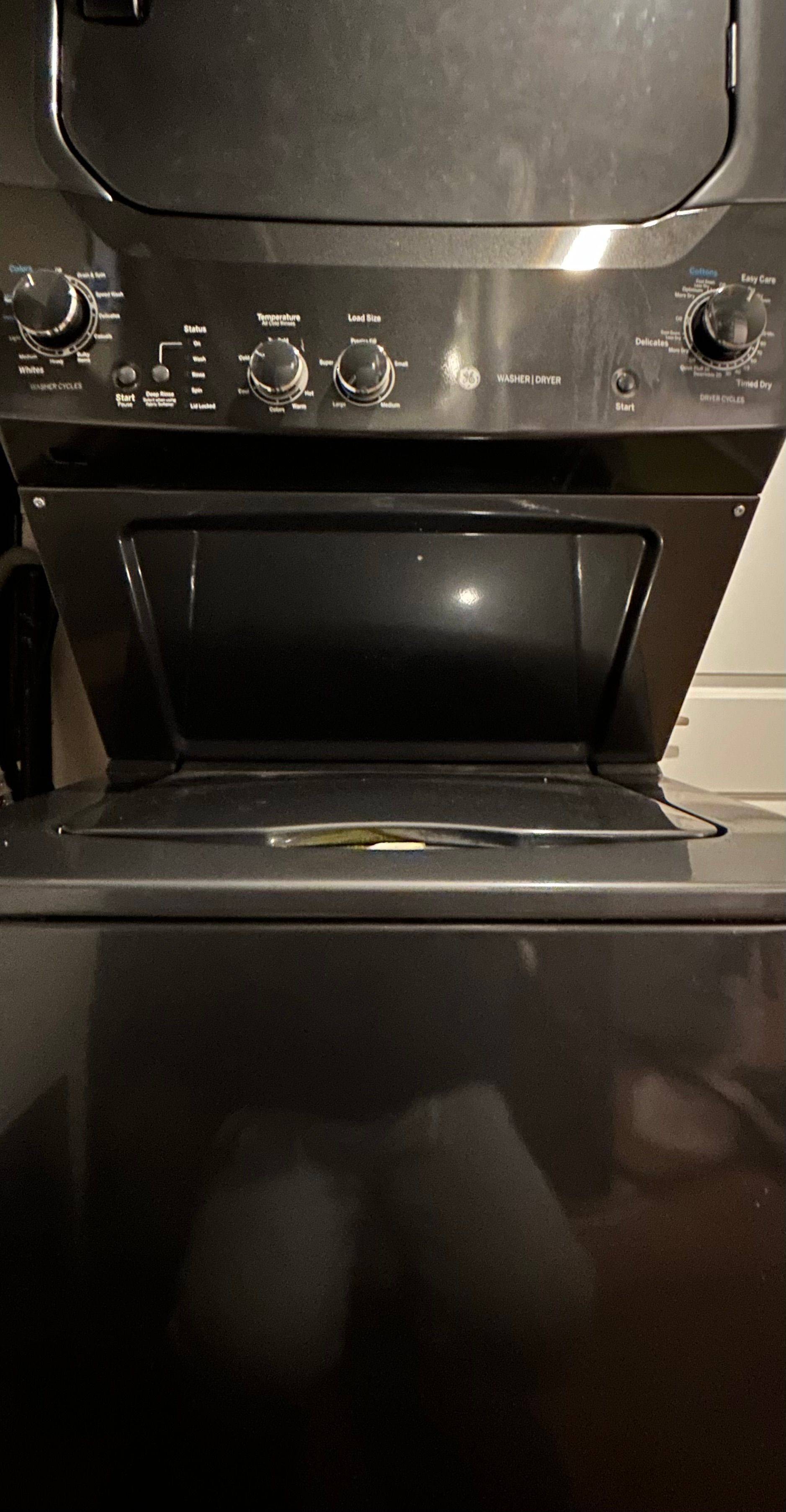 Toronto E10, ON M1E 2T1,15 Wildflower WAY #Unit C