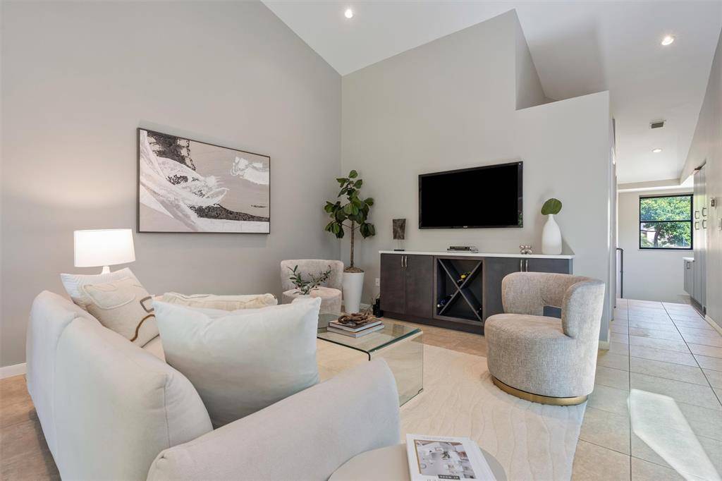 Plantation, FL 33324,9804 NW 1st Ct #9804