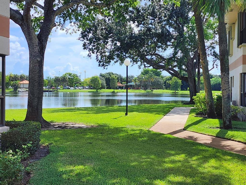 Coconut Creek, FL 33066,2738 S Carambola Cir #1913