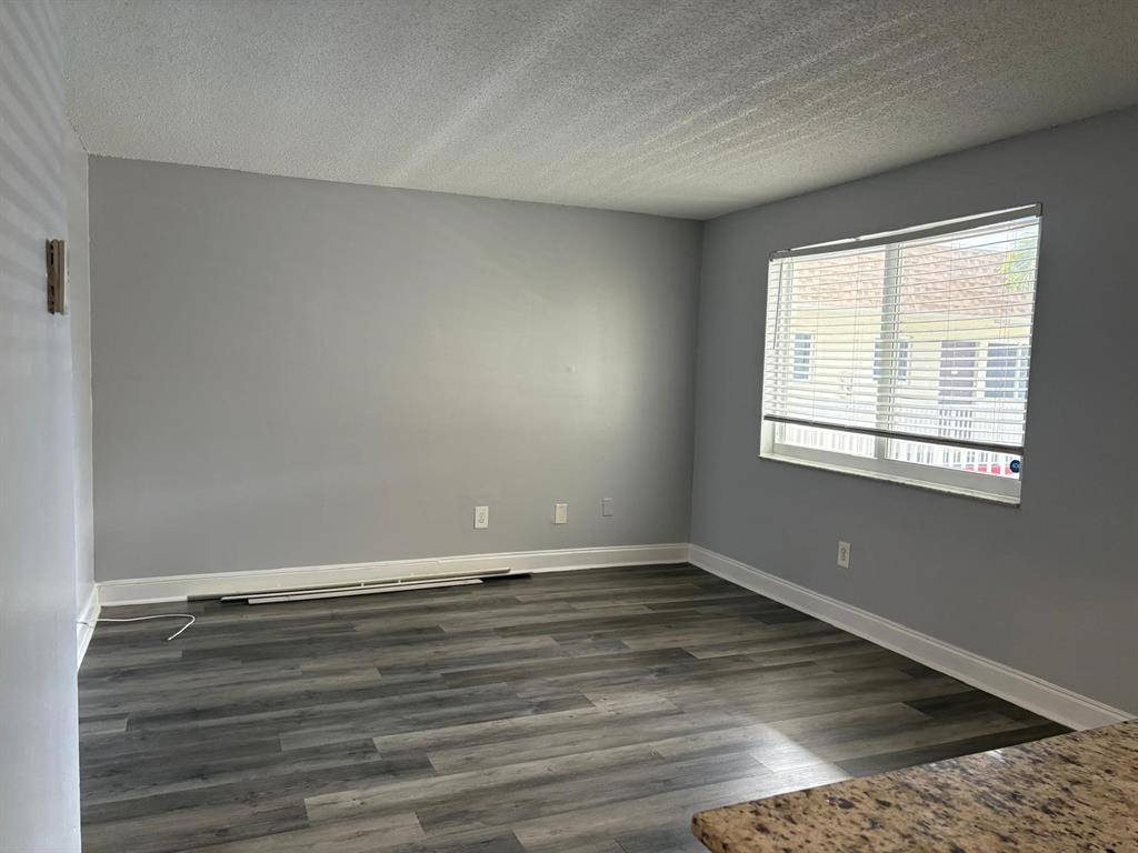 Sunrise, FL 33313,1700 NW 58th Ter #2W