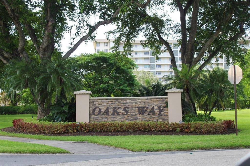 Pompano Beach, FL 33069,3503 Oaks Way #510