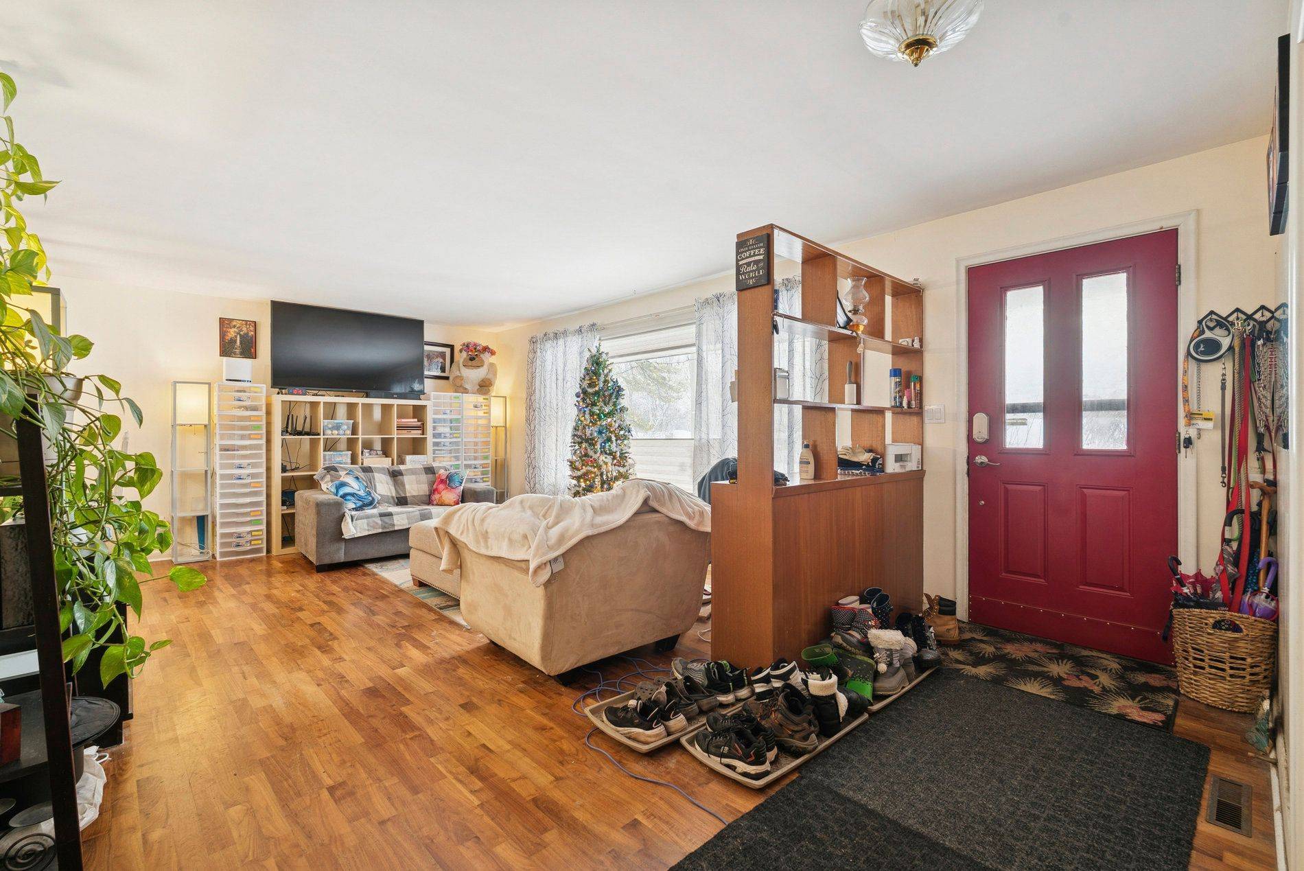 Orillia, ON L3V 2J5,86 Fittons RD E