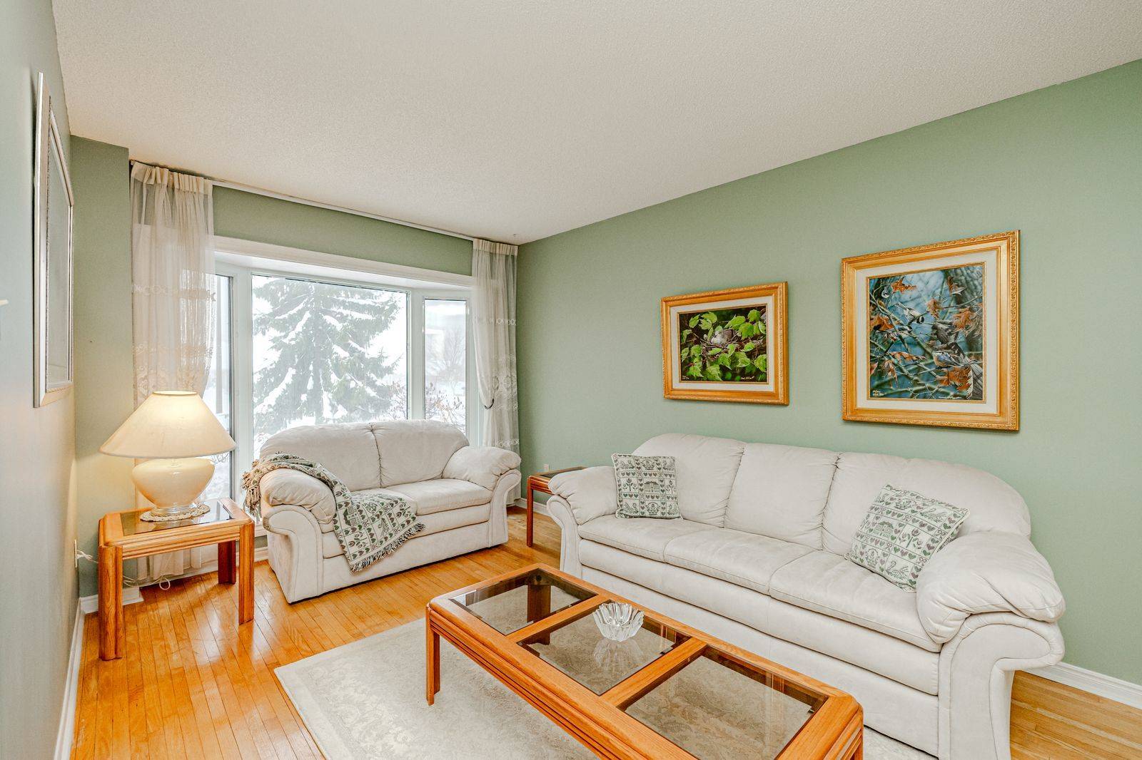 Barrie, ON L4N 6Z8,39 Grasett CRES