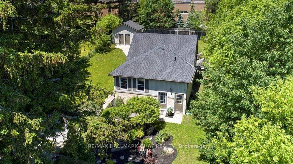 Barrie, ON L4N 1M7,32 Grove ST W #1, 2, 3