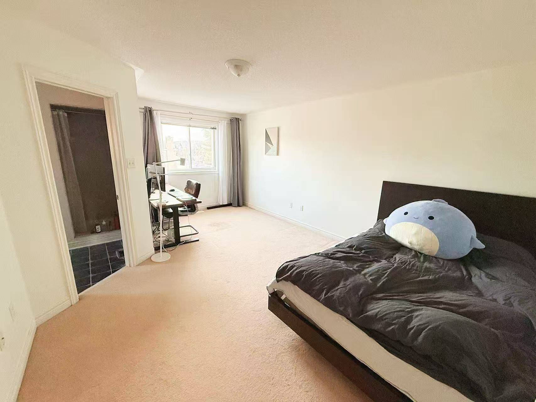 Mississauga, ON L5M 6P7,3892 Manatee WAY