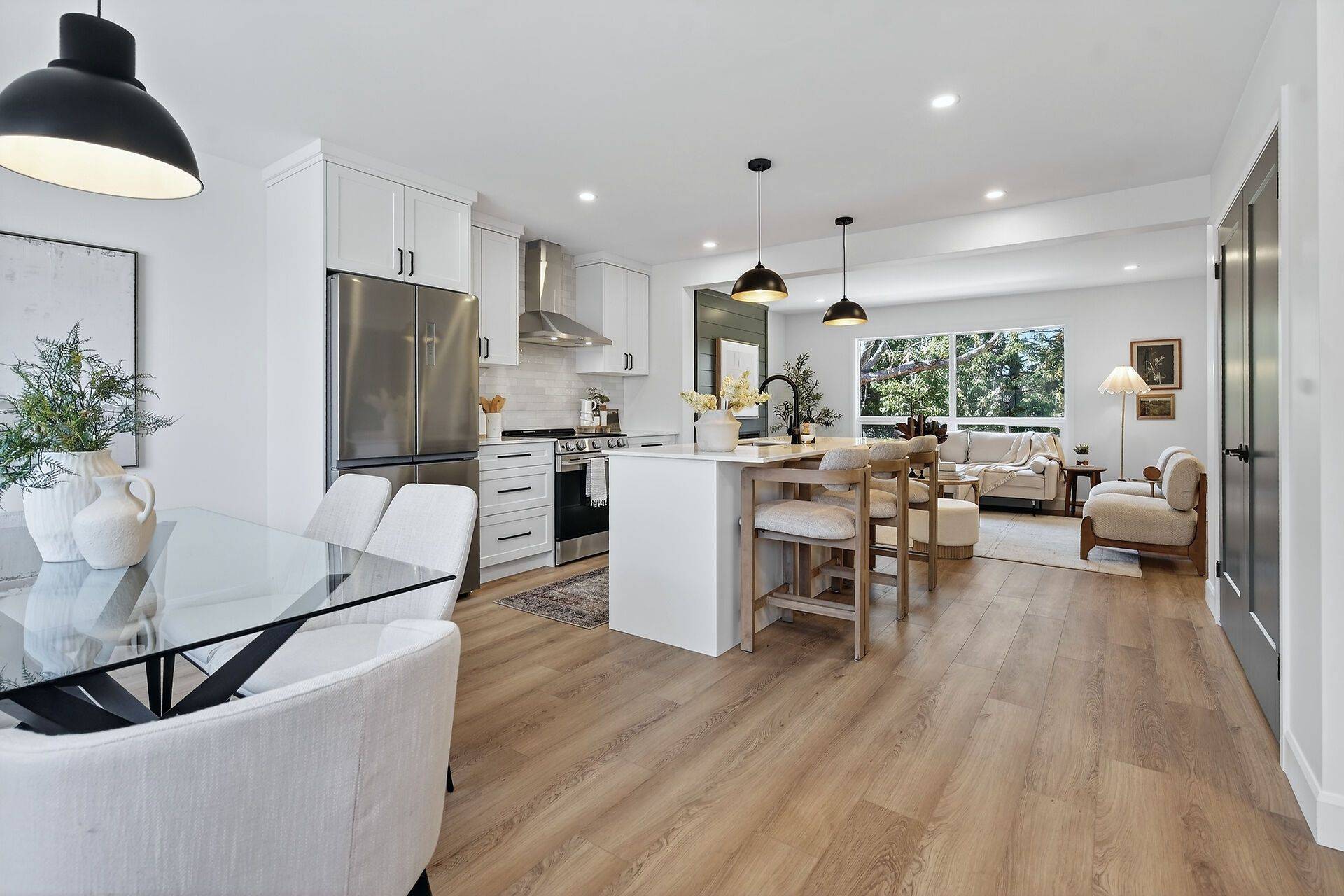 London South, ON N6C 5T3,35 Waterman AVE #27