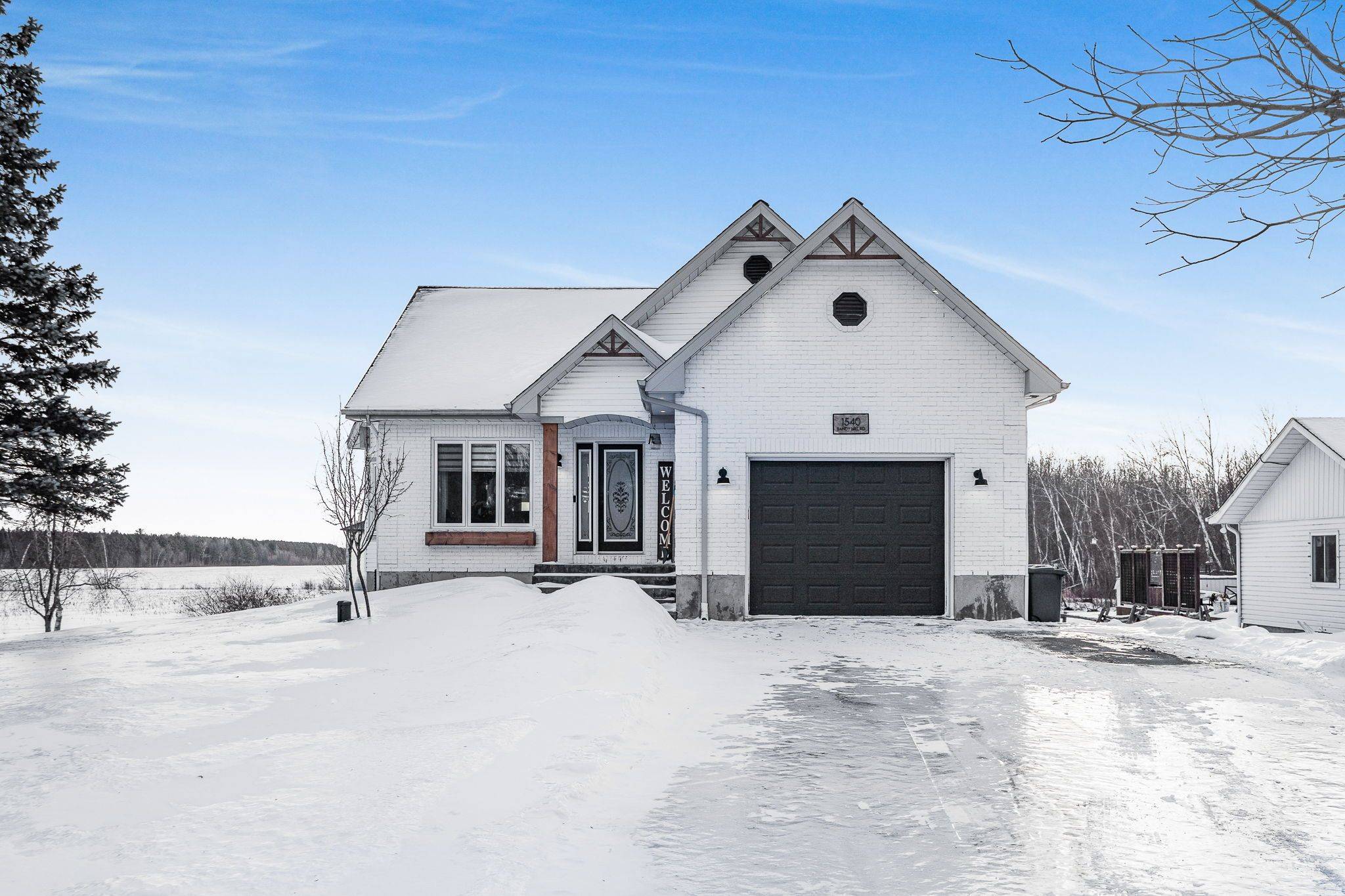 Champlain, ON K6A 2R2,1540 Sandy Hill RD