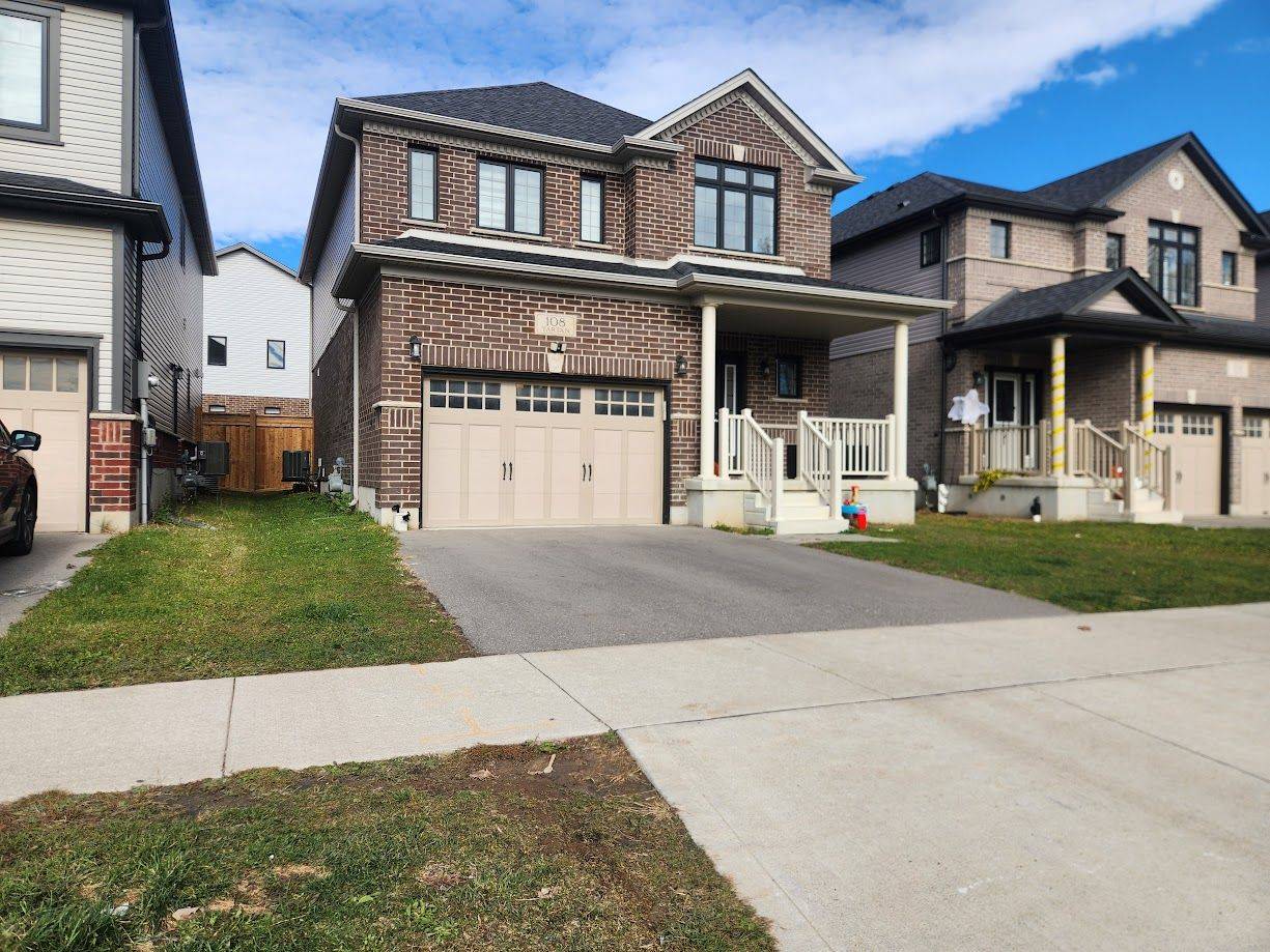 Kitchener, ON N2R 0N5,108 Tartan AVE
