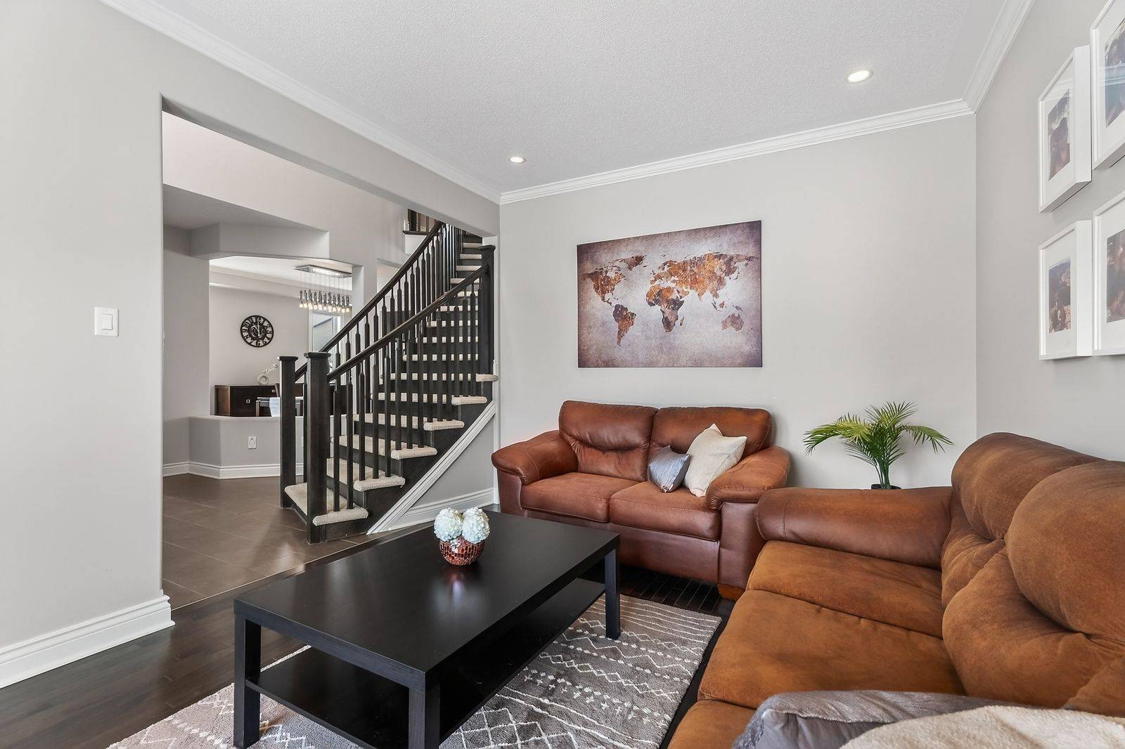 Clarence-rockland, ON K4K 0G8,422 Mercury ST