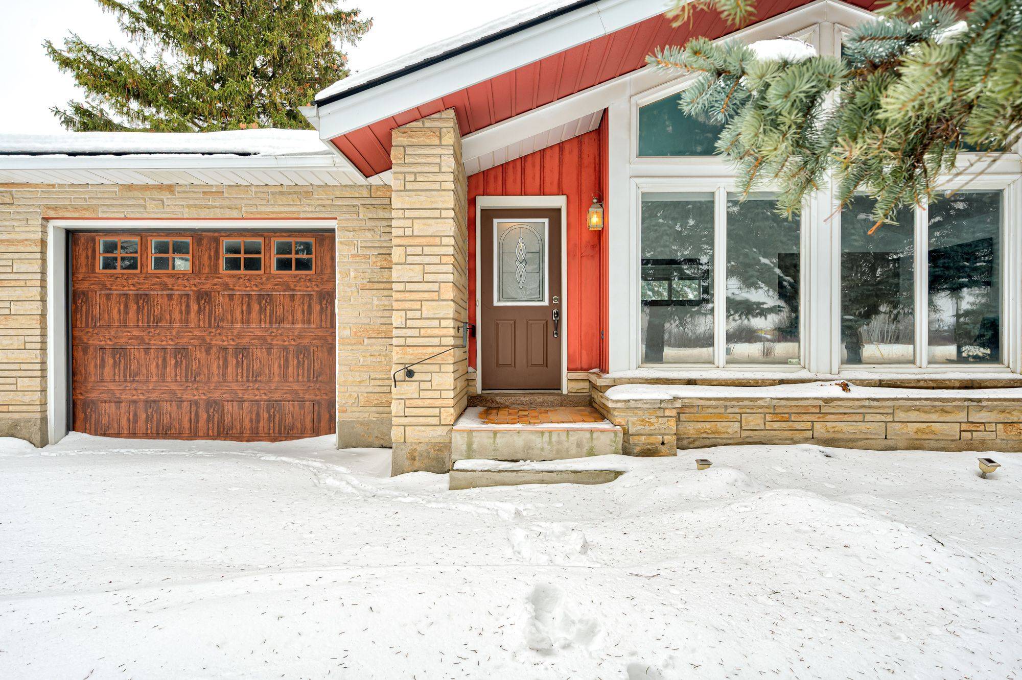 Perth East, ON N5A 6S5,3981 111 RD