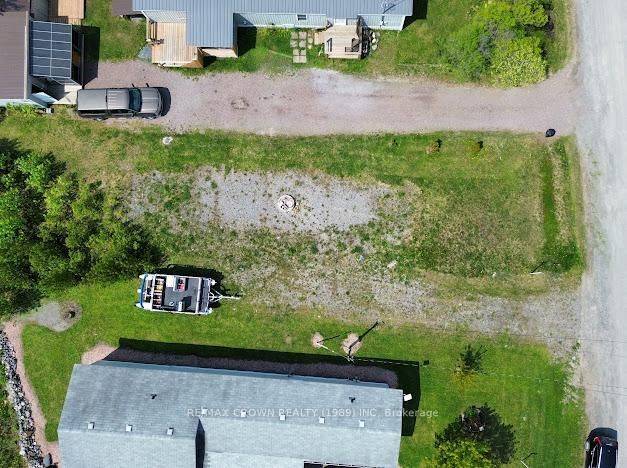 Temagami, ON P0H 2H0,7 Hillcrest DR