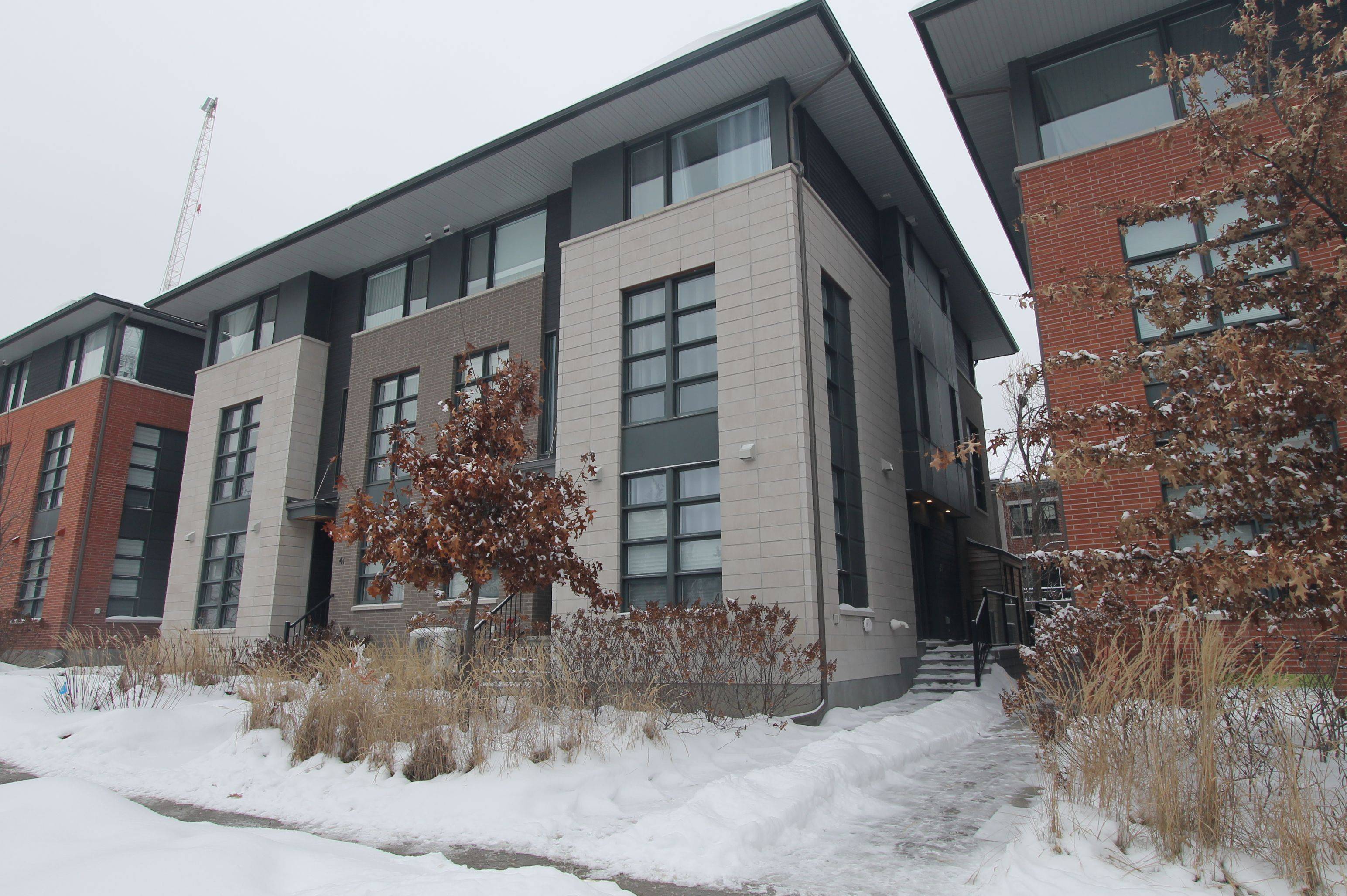 Glebe - Ottawa East And Area, ON K1S 5W1,45 Oblats AVE