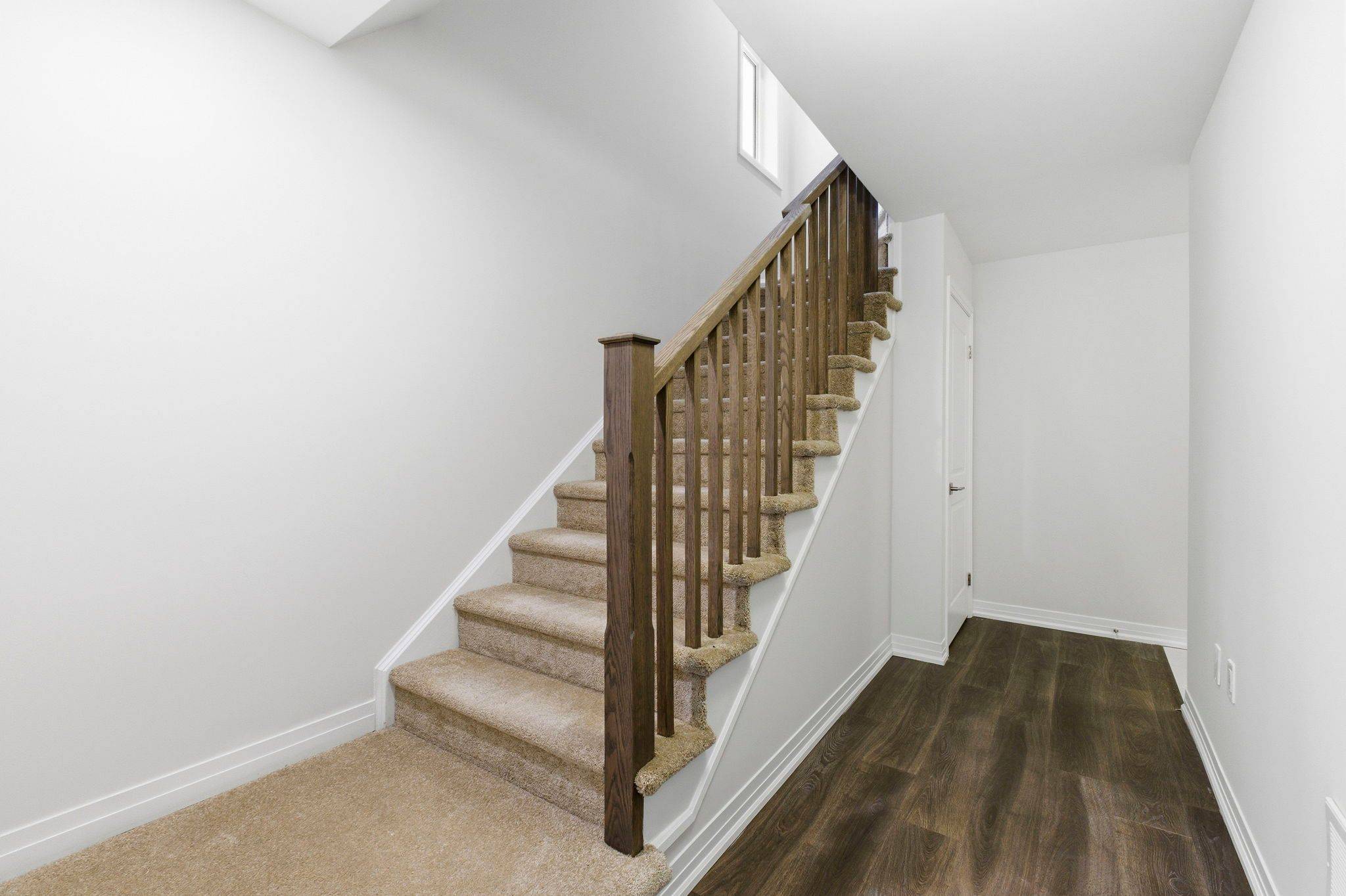 Brantford, ON N3T 0Y1,660 Colborne ST W #49